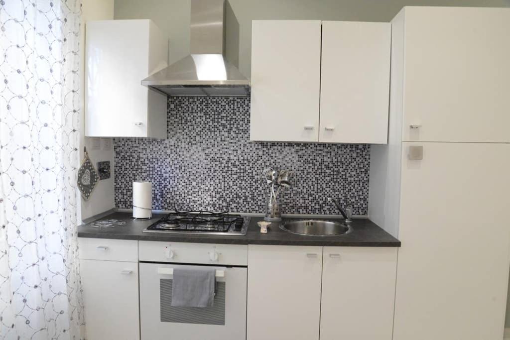 Apartamento A Casa Di Rosa Roma Exterior foto
